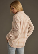 Load image into Gallery viewer, Oh So Soft Button Up Flannel
