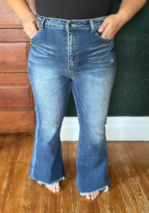 Risen Dark Vintage Wash Flare Jeans - size 2XL (18W-20W)