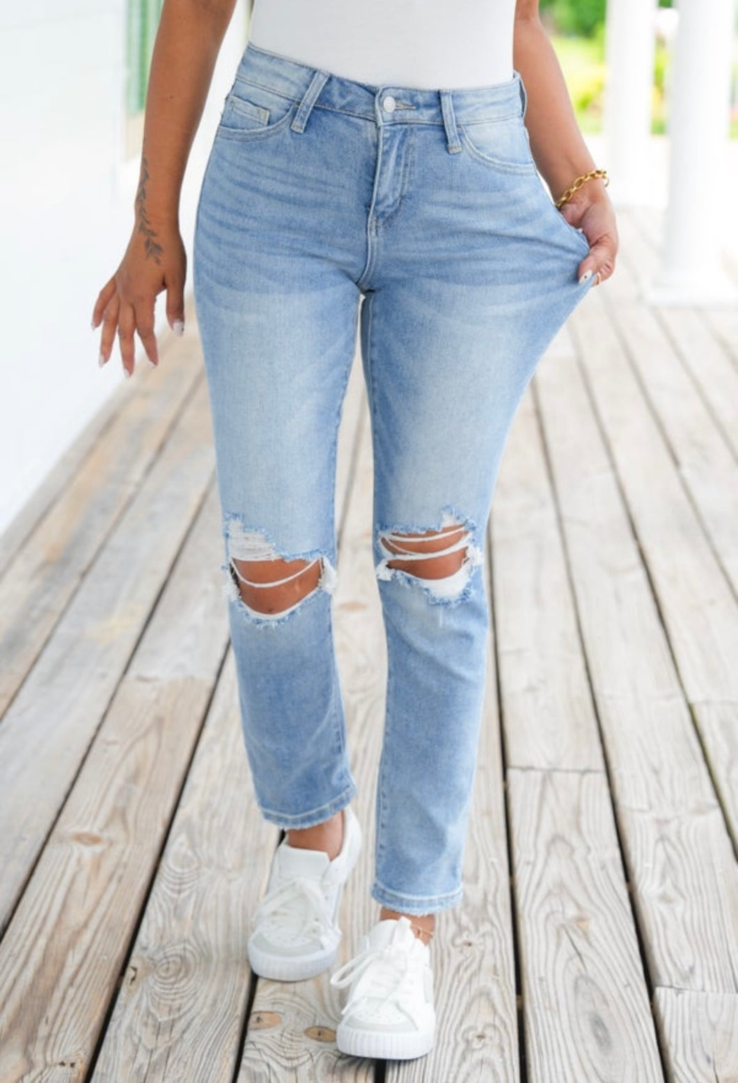 Vervet Mid Rise Cropped Jeans