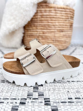 Load image into Gallery viewer, Very G Jazmin 2 Sandals-Cream