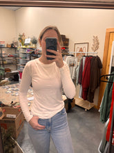 Load image into Gallery viewer, Brushed Microfiber Long Sleeve Round Neck Tee (6 colors)