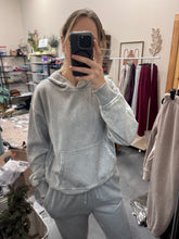 Load image into Gallery viewer, Acid Wash Kangaroo Pocket Hoodies(2 COLORS)