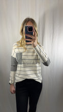 Load image into Gallery viewer, Stripe Patchwork Long Sleeve Top