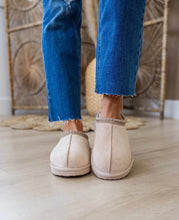 Load image into Gallery viewer, Very G TAZZY Slipper Shoes (ETA Late July)