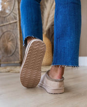 Load image into Gallery viewer, Very G TAZZY Slipper Shoes (ETA Late July)